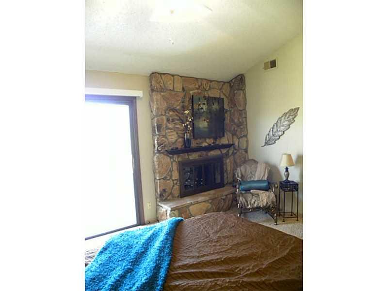 641 Cobblestone Road, Unit 1 Avon, IN 46123 - Photo 15 of 24 Gallery Image 15