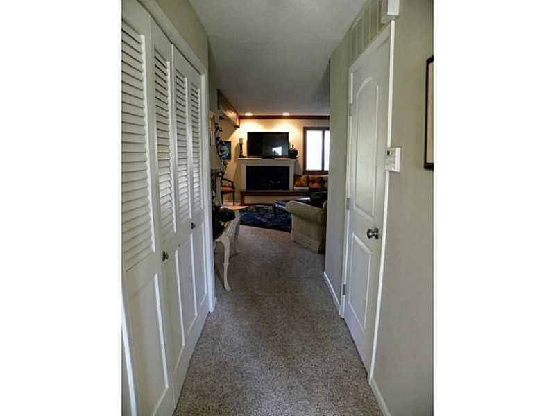 641 Cobblestone Road, Unit 1 Avon, IN 46123 - Photo 7 of 24 Gallery Image 7