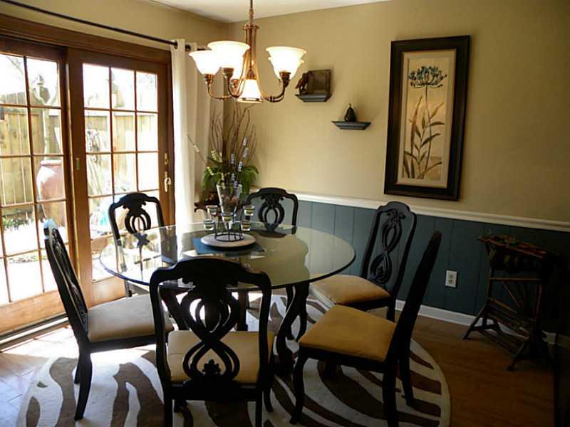 641 Cobblestone Road, Unit 1 Avon, IN 46123 - Photo 8 of 24 Gallery Image 8