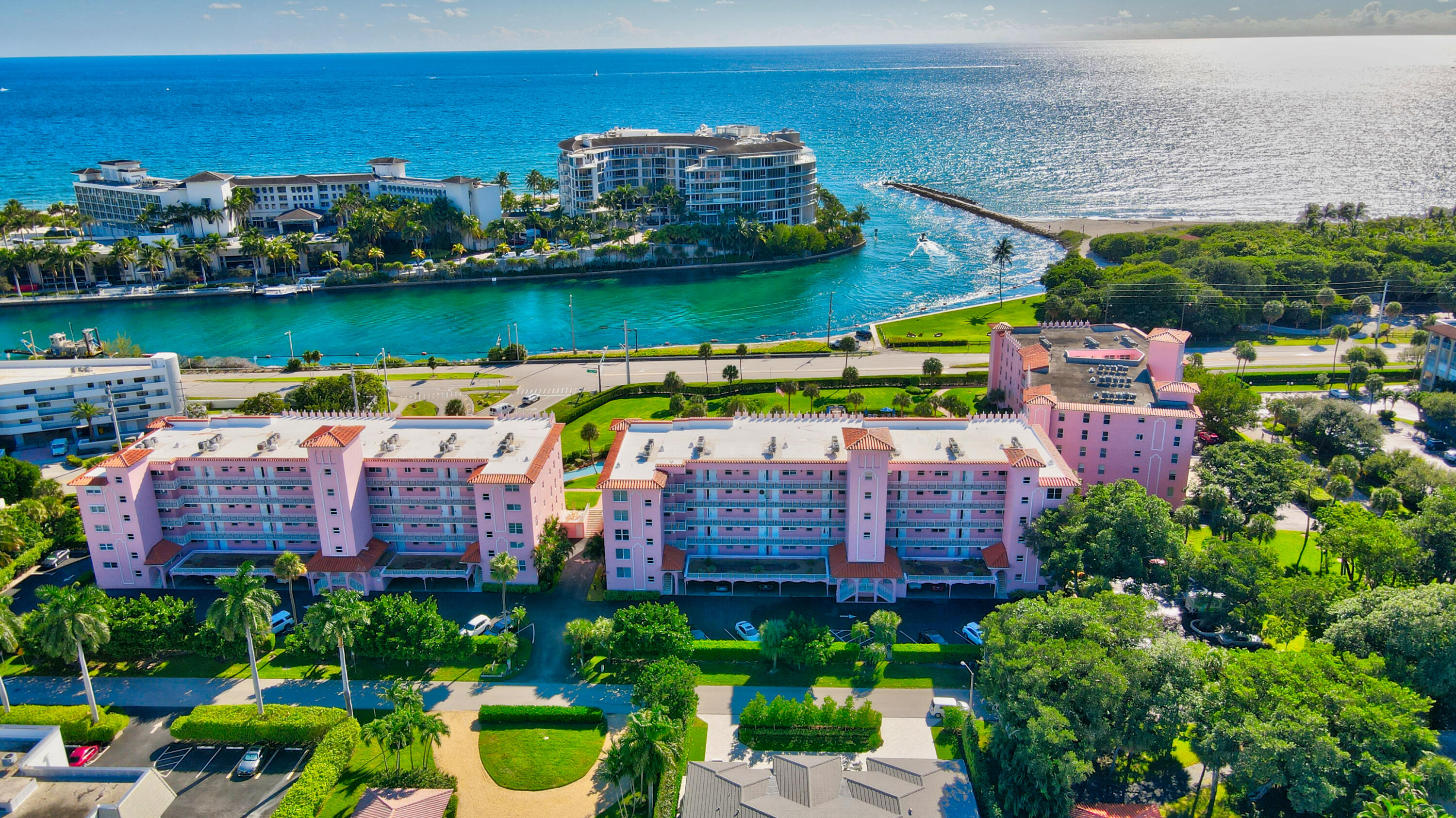 1040 Banyan Road, Unit 302C Boca Raton, FL 33432 - Photo 4 of 55 03_dji_0212_3_4_5_6