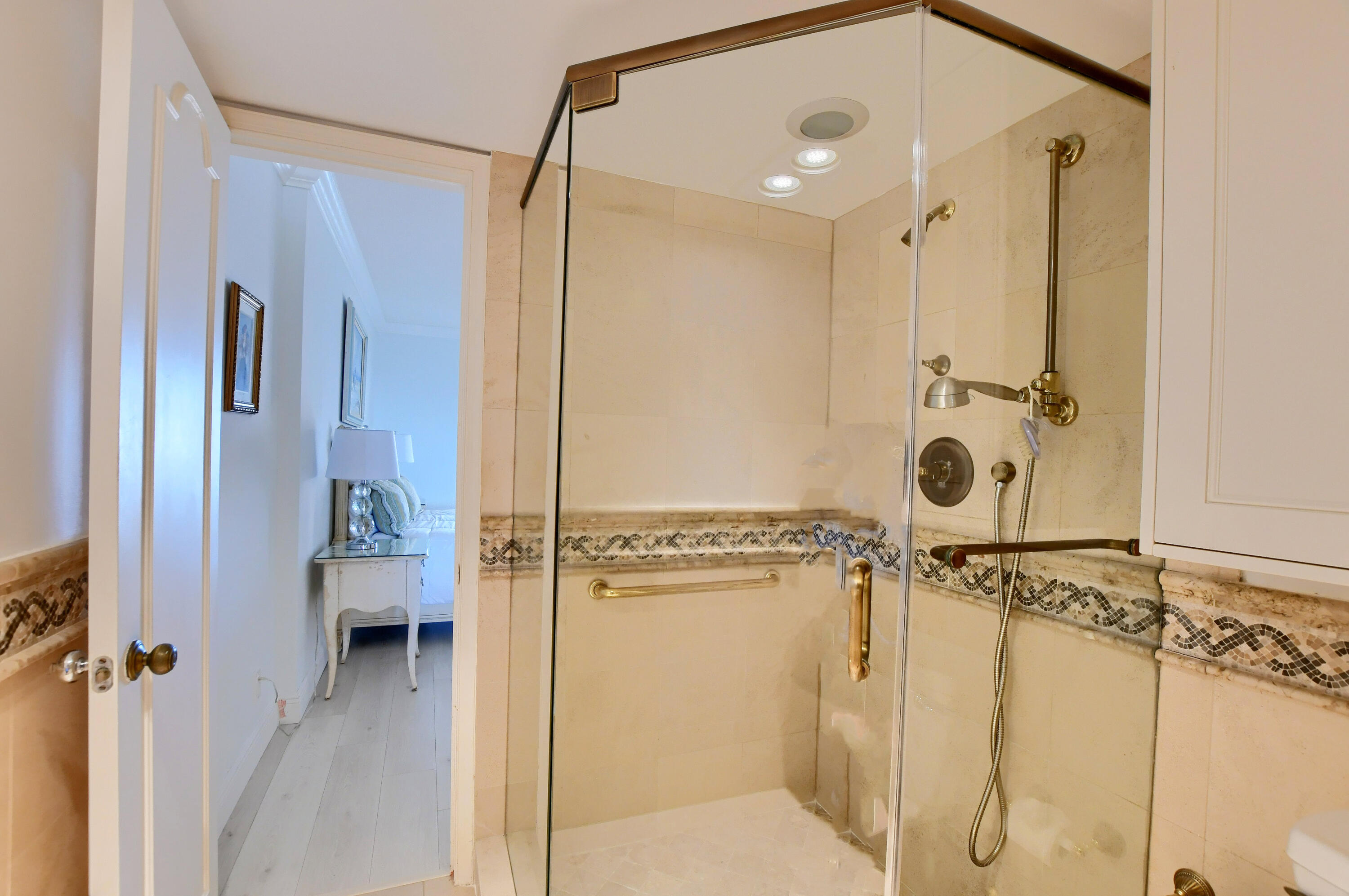 1040 Banyan Road, Unit 302C Boca Raton, FL 33432 - Photo 44 of 55 44_ebf_6459-hdr(5)