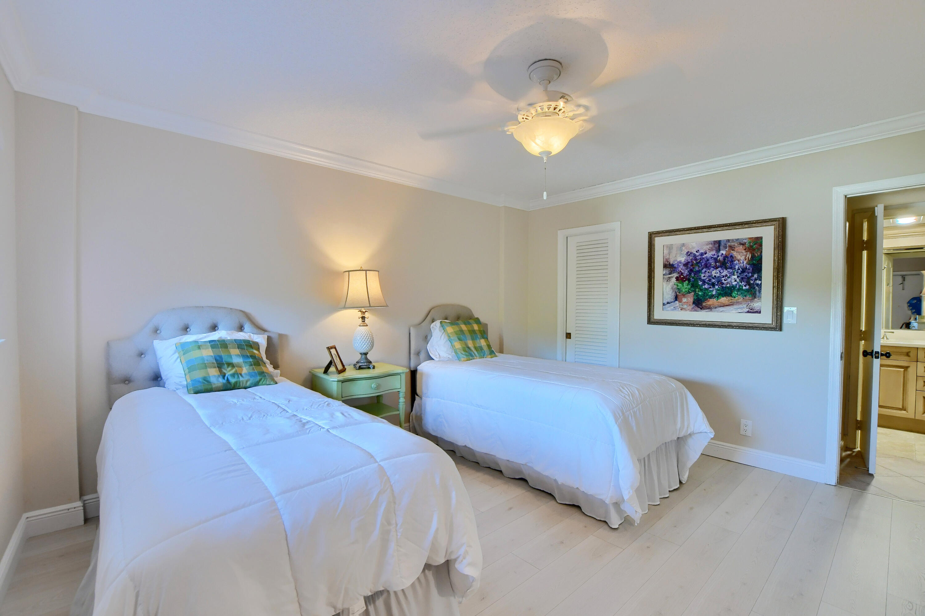 1040 Banyan Road, Unit 302C Boca Raton, FL 33432 - Photo 46 of 55 46_ebf_6474-hdr(5)