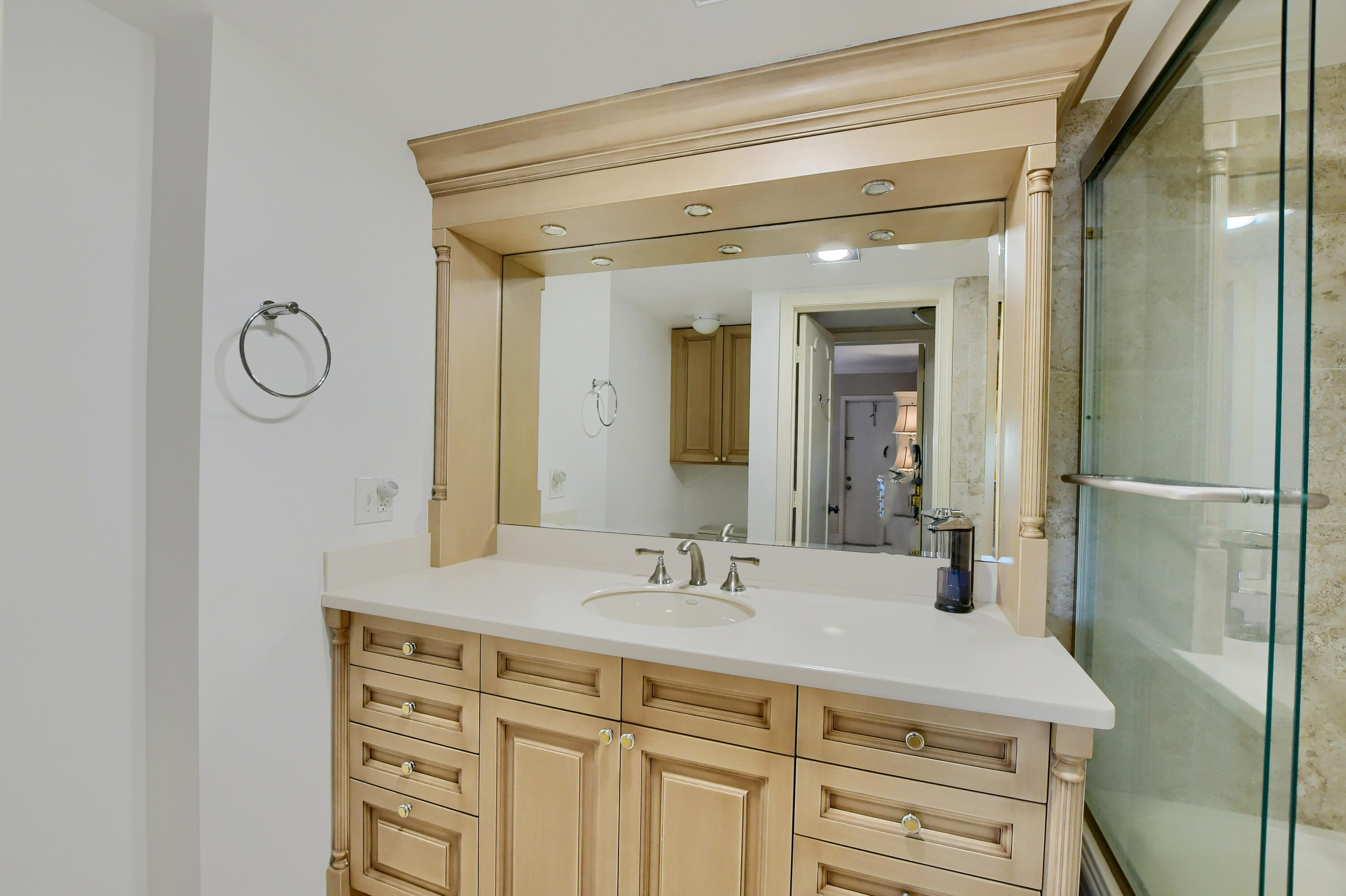 1040 Banyan Road, Unit 302C Boca Raton, FL 33432 - Photo 47 of 55 47_ebf_6479-hdr(5)