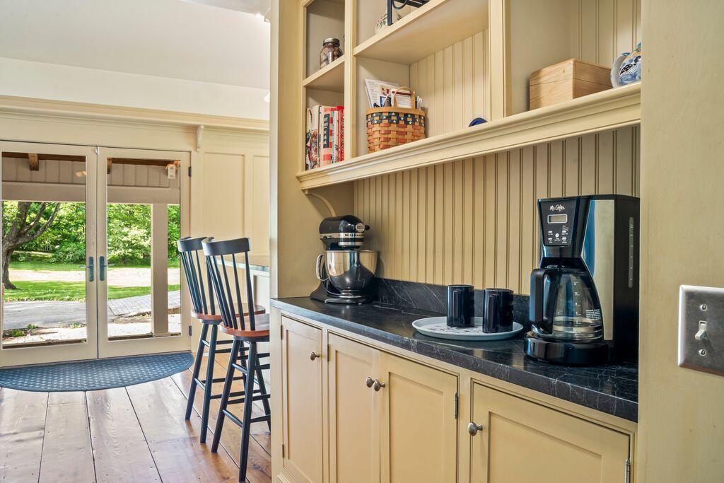 7 Storer Street Kennebunk, ME 04043 - Photo 15 of 59 11__DSC2931