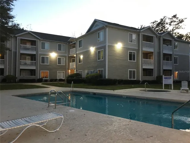 $179,900 | 4000 Southwest 23rd Street, Unit 2302, Gainesville, FL 32608