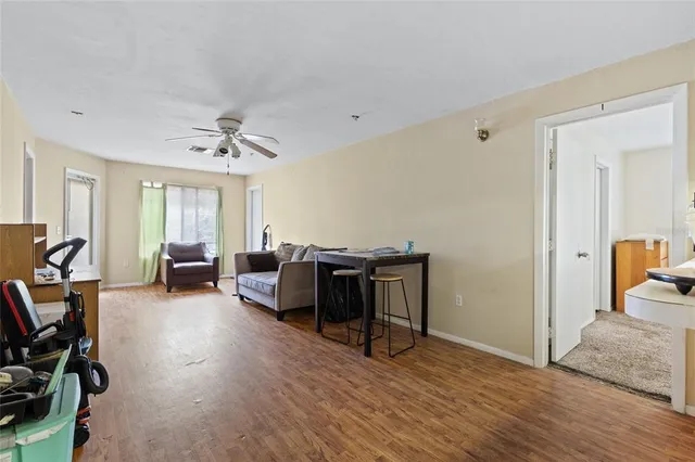 $179,900 | 4000 Southwest 23rd Street, Unit 2302, Gainesville, FL 32608