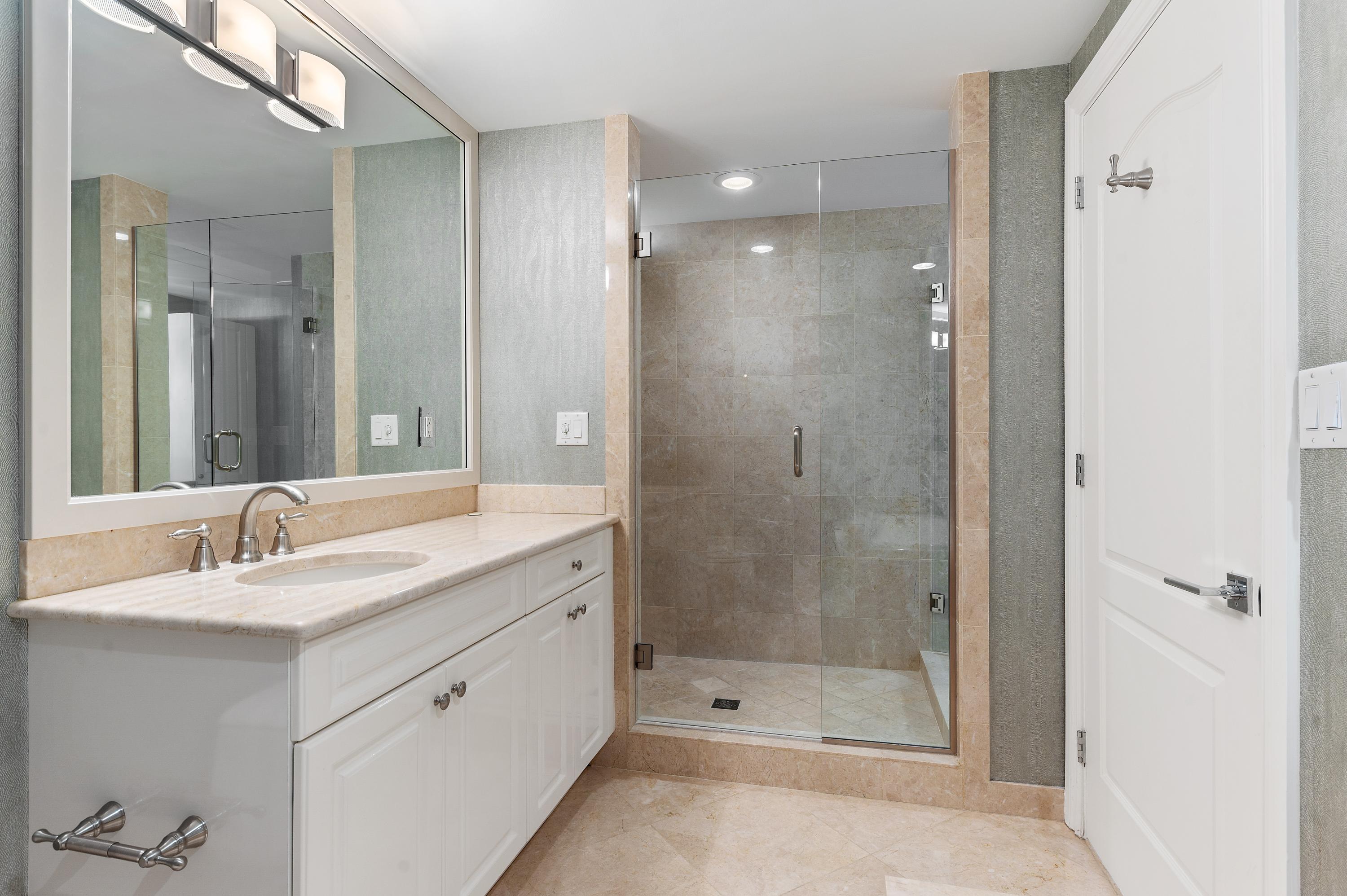 200 East Palmetto Park Road, Unit 817 Boca Raton, FL 33432 - Photo 17 of 28 17_200-E-Palmetto-Park-Rd-apt-817_168_Pr