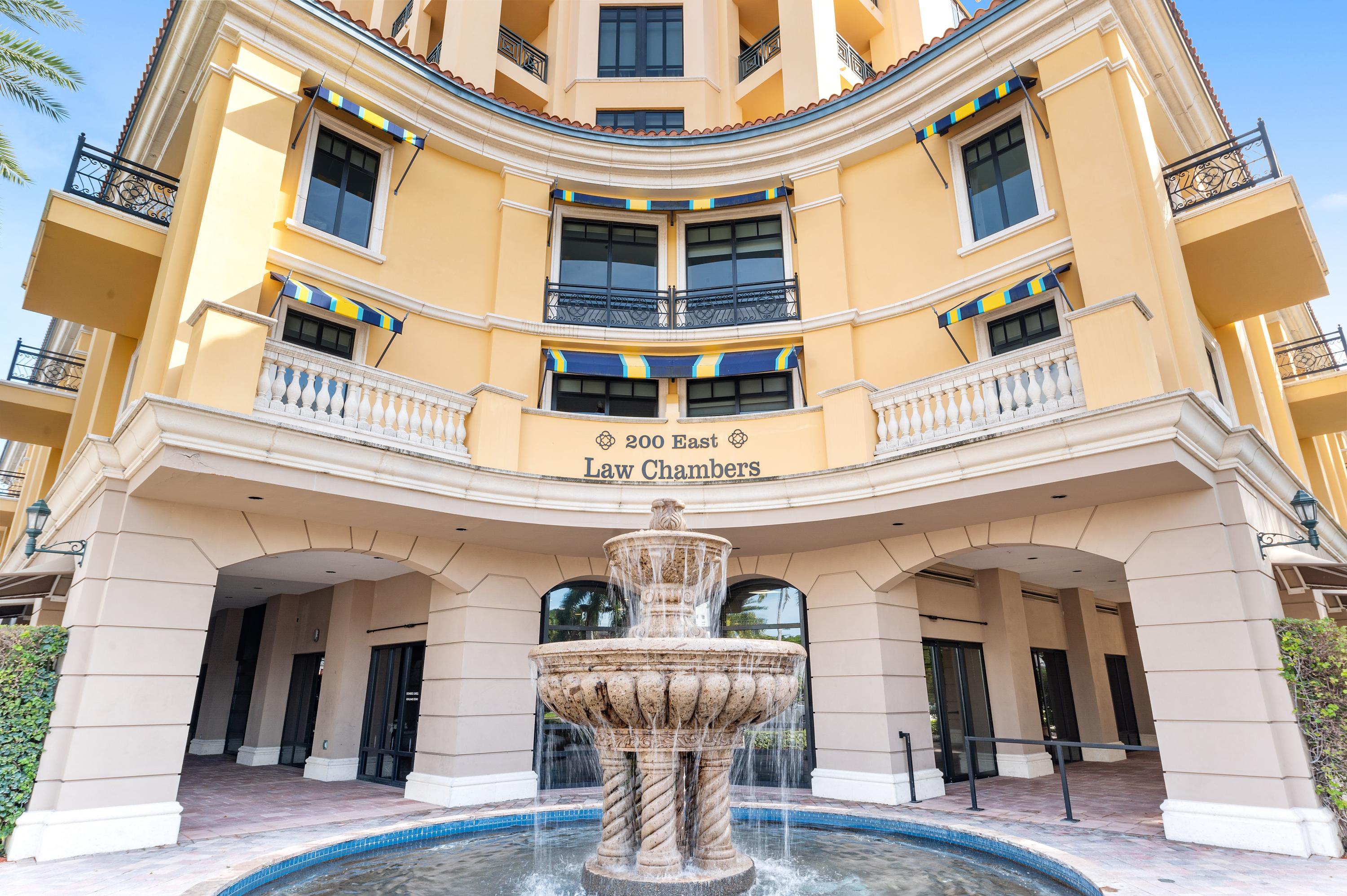 200 East Palmetto Park Road, Unit 817 Boca Raton, FL 33432 - Photo 2 of 28 01_200-E-Palmetto-Park-Rd-apt-817_57_Fro