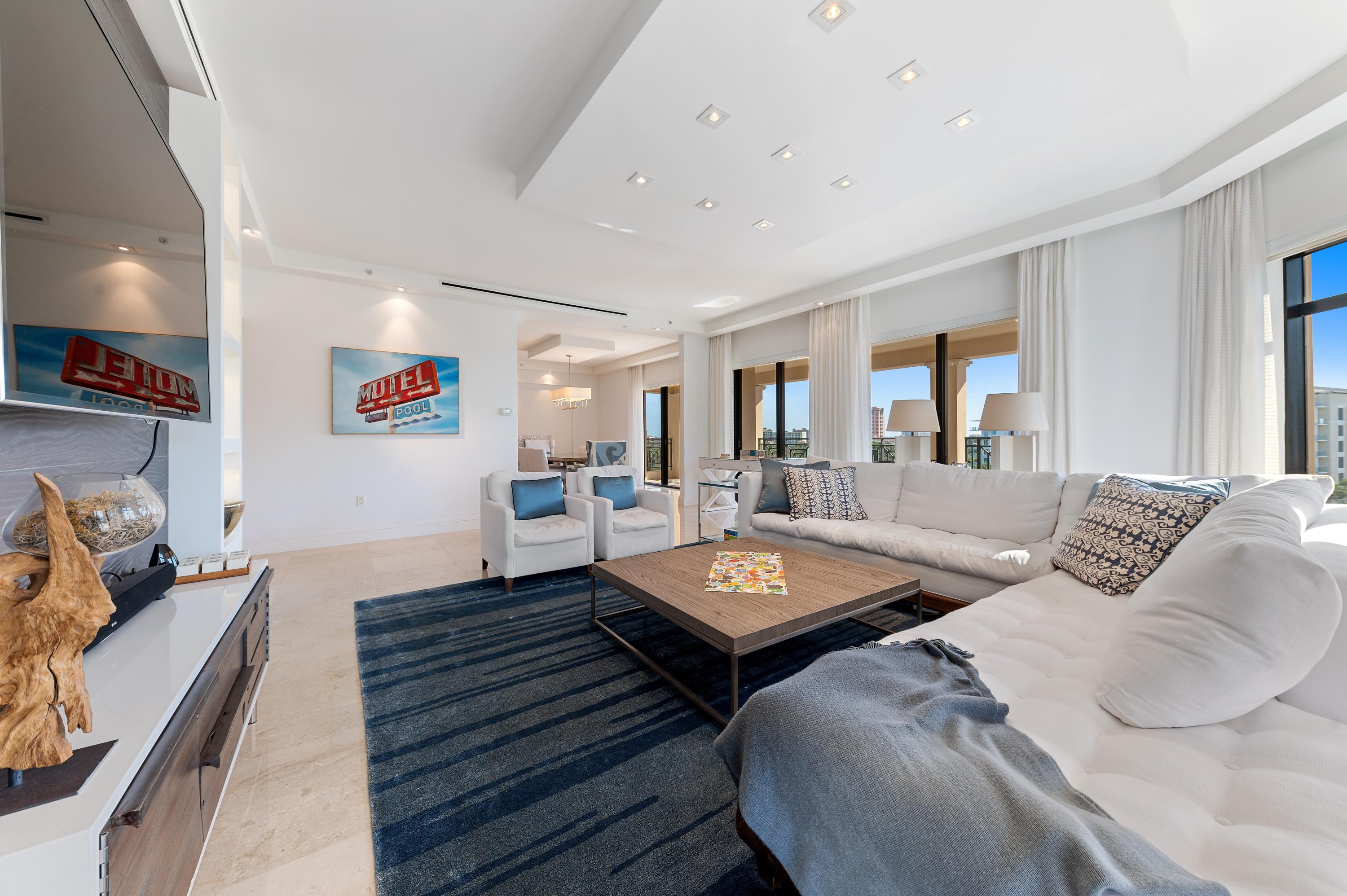 200 East Palmetto Park Road, Unit 817 Boca Raton, FL 33432 - Photo 6 of 28 06_200-E-Palmetto-Park-Rd-apt-817_93_Liv