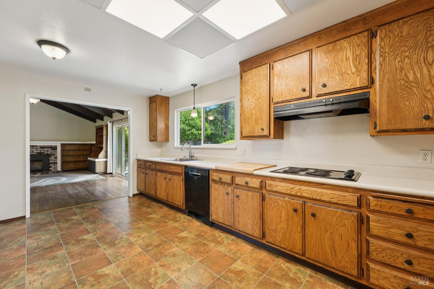 4808 Westminster Place Santa Rosa, CA 95405 - Photo 14 of 47