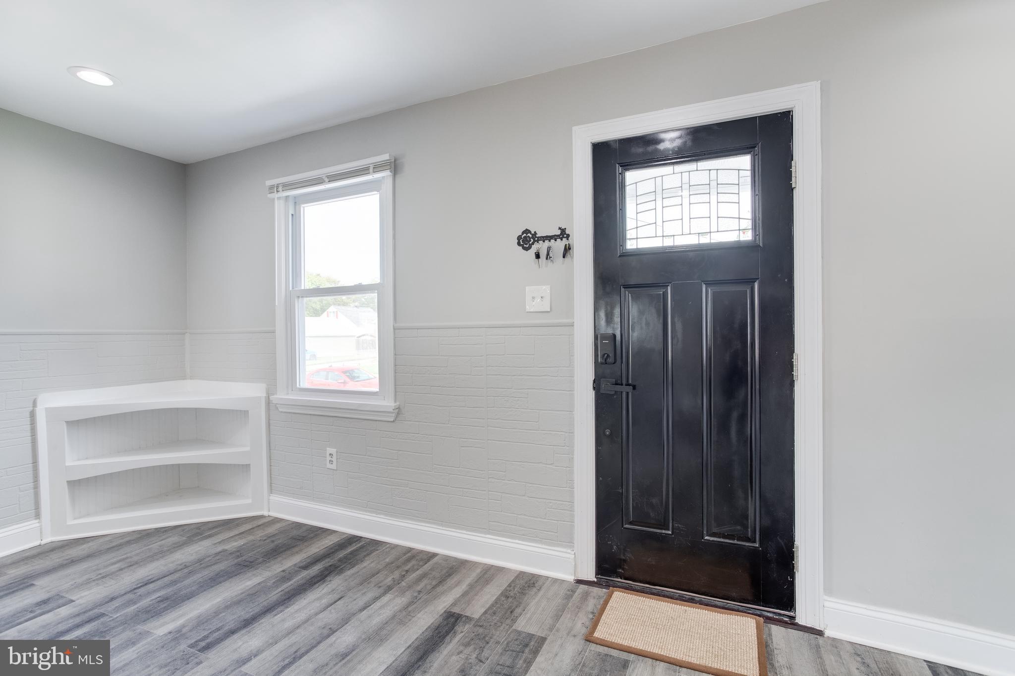 907 Martin Road Essex, MD 21221 - Photo 11 of 38