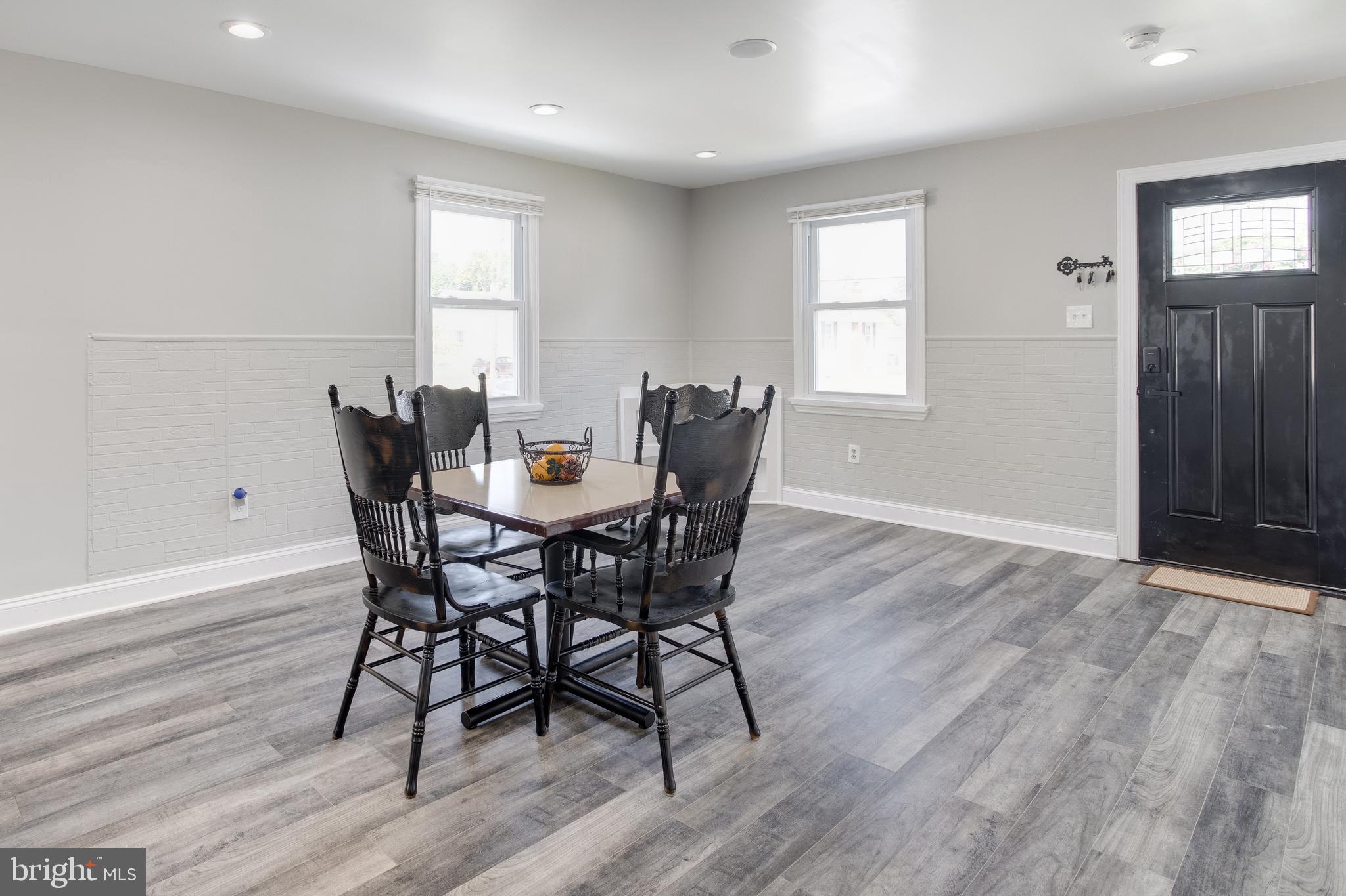 907 Martin Road Essex, MD 21221 - Photo 14 of 38