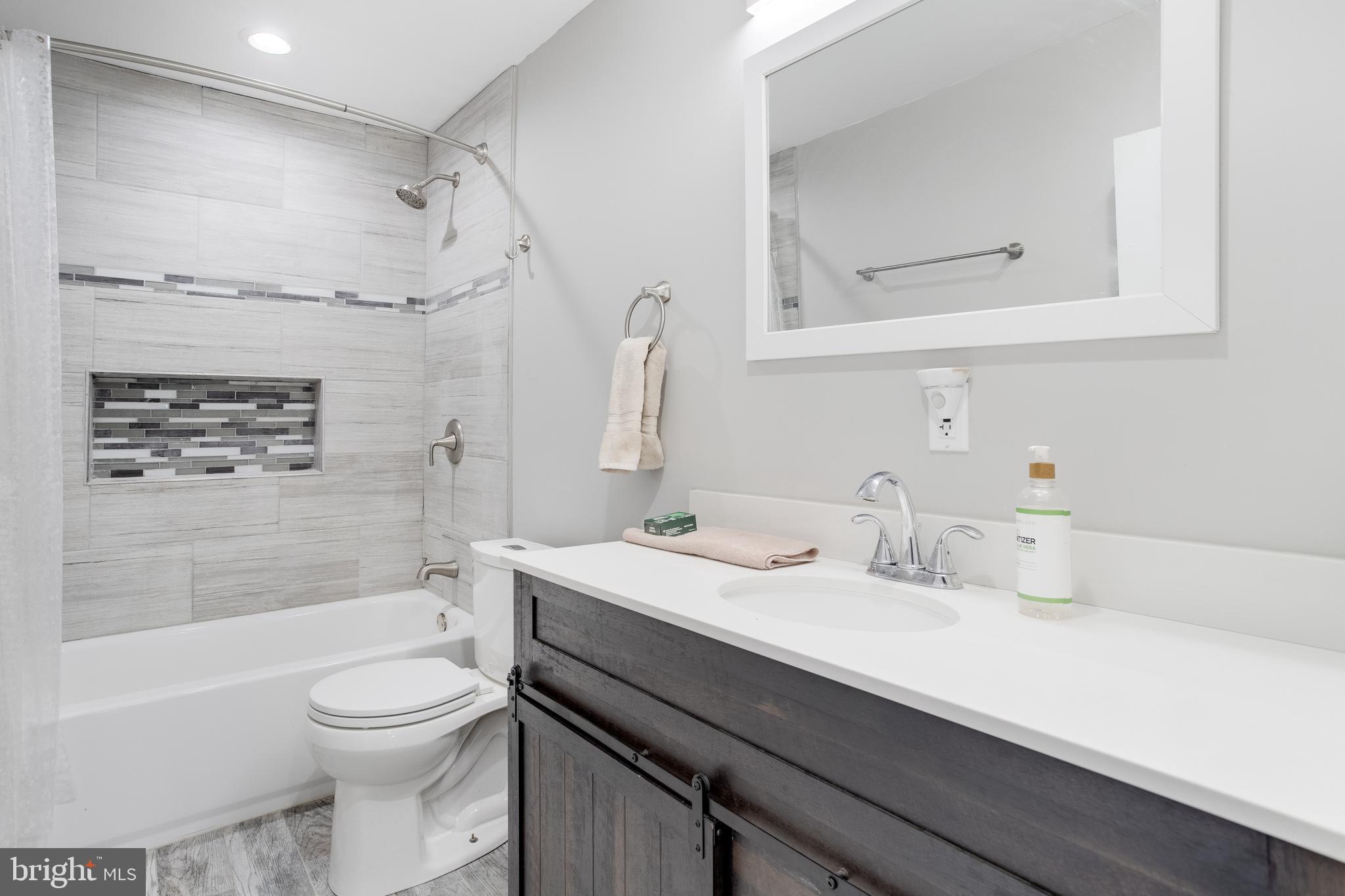 907 Martin Road Essex, MD 21221 - Photo 26 of 38