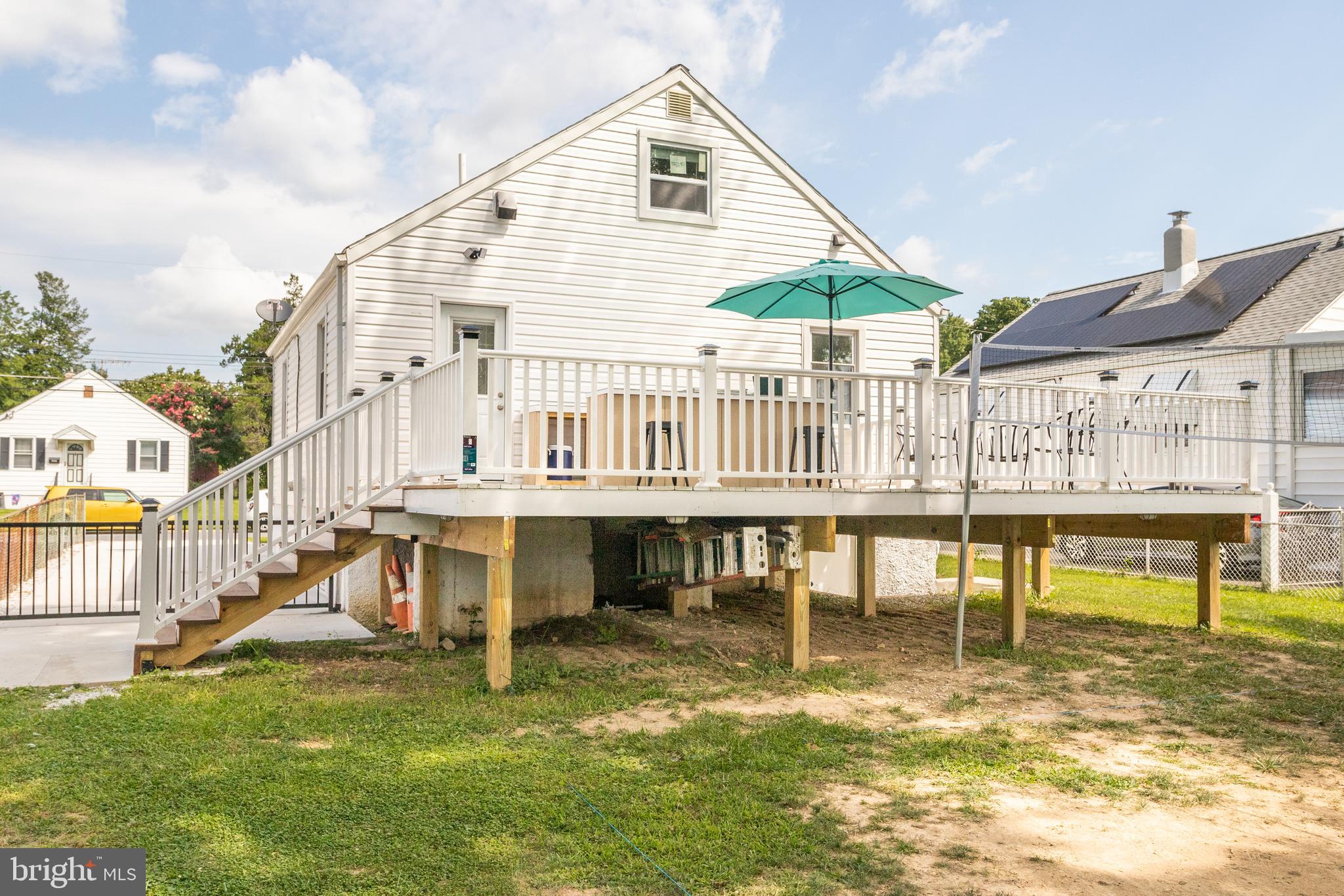 907 Martin Road Essex, MD 21221 - Photo 7 of 38