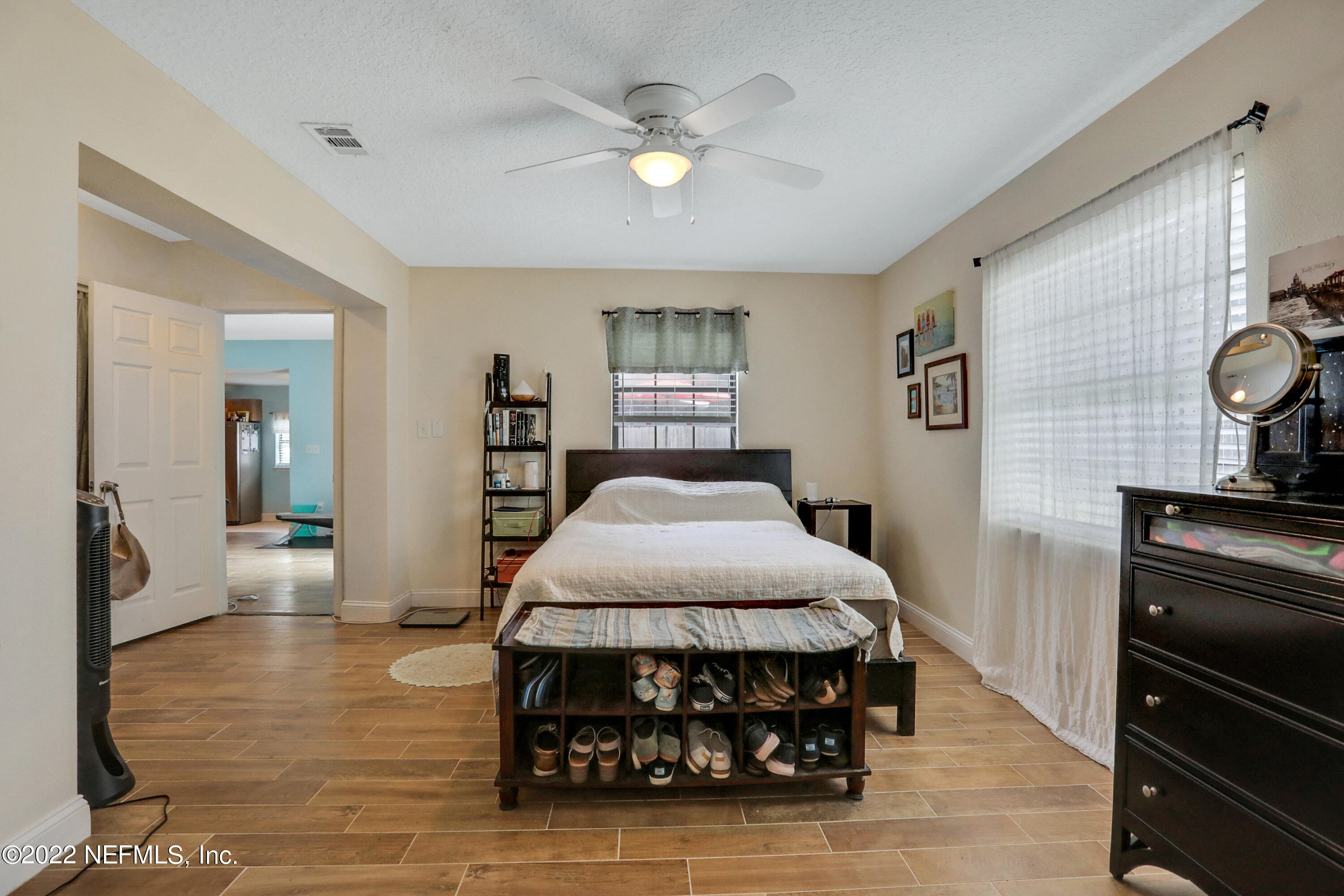 5629 Temple Road Jacksonville, FL 32207 - Photo 10 of 19 297A7859