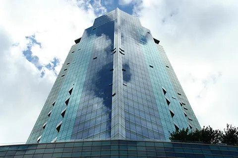 $6,499,000 | 77 Hudson Street, Unit PH 4904/05, Jersey City, NJ 07302