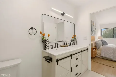 $499,995 | 633 Hardin Drive, Unit 3, Inglewood, CA 90302