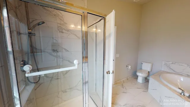 $3,800 | 2794 Ashcombe Dr., Ann Arbor, MI 48105