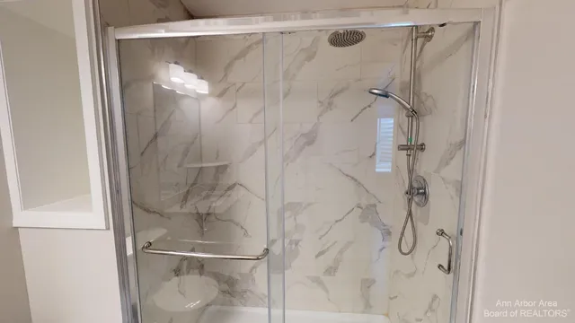 $3,800 | 2794 Ashcombe Dr., Ann Arbor, MI 48105