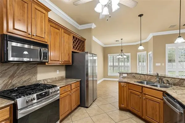 $454,900 | 633 Ave De Bellevue, Covington, LA 70433