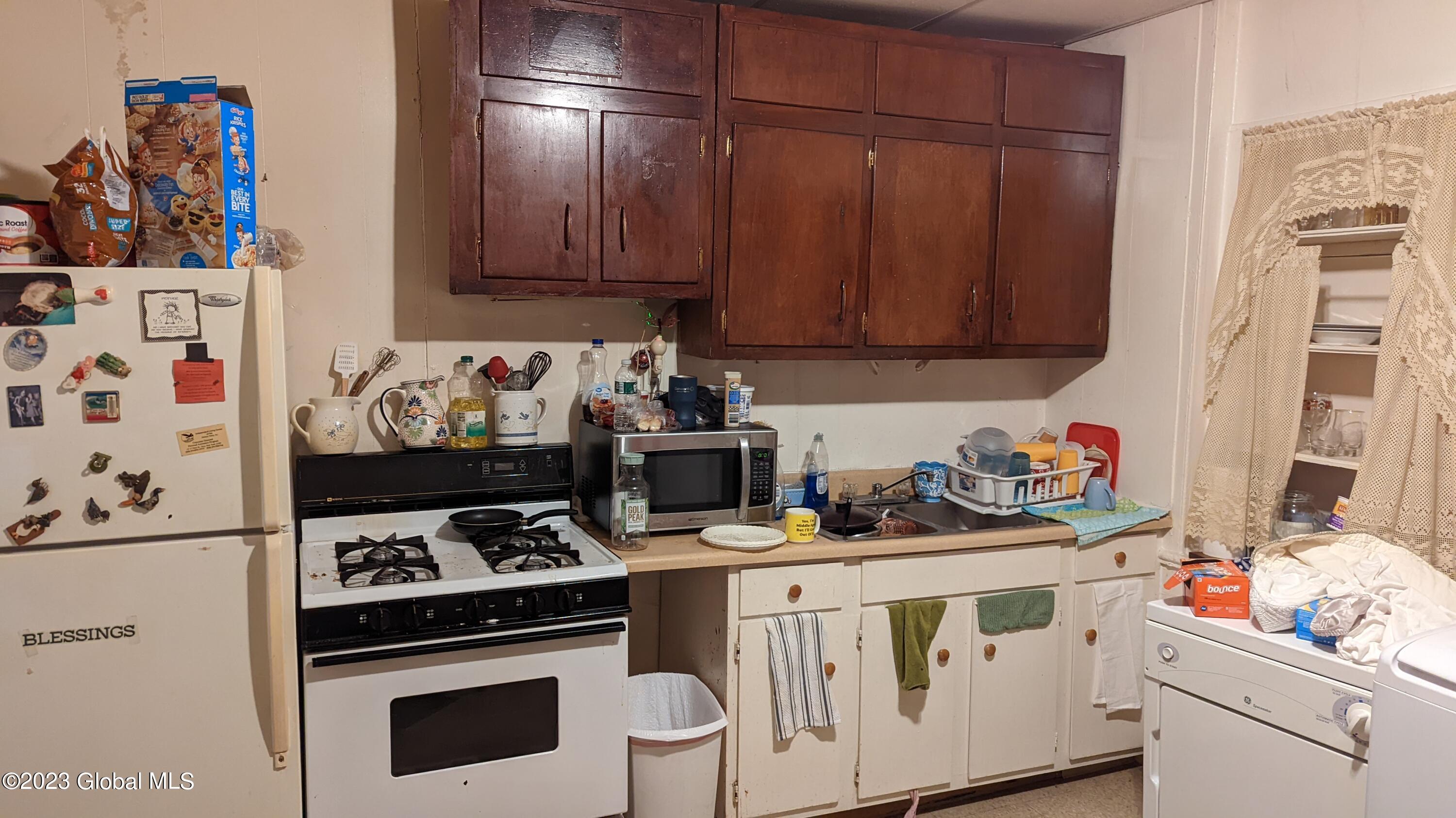 540 2nd Street Troy, NY 12180 - Photo 16 of 26 PXL_20220616_201449995