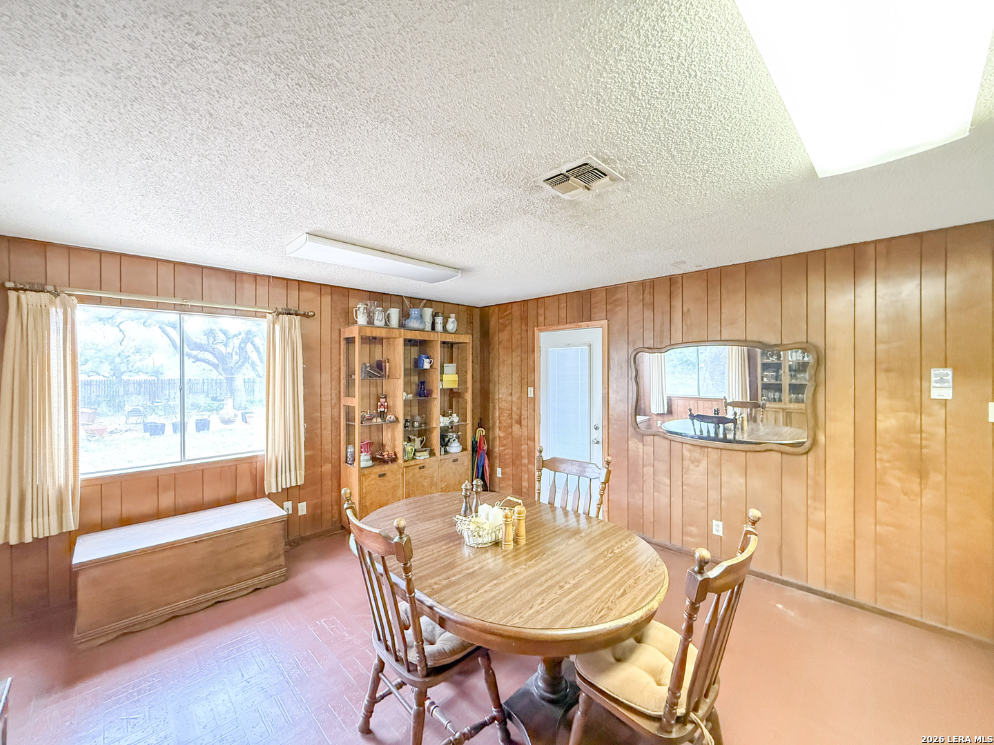 175 Private Road 7744 Devine, TX 78016 - Photo 10 of 24