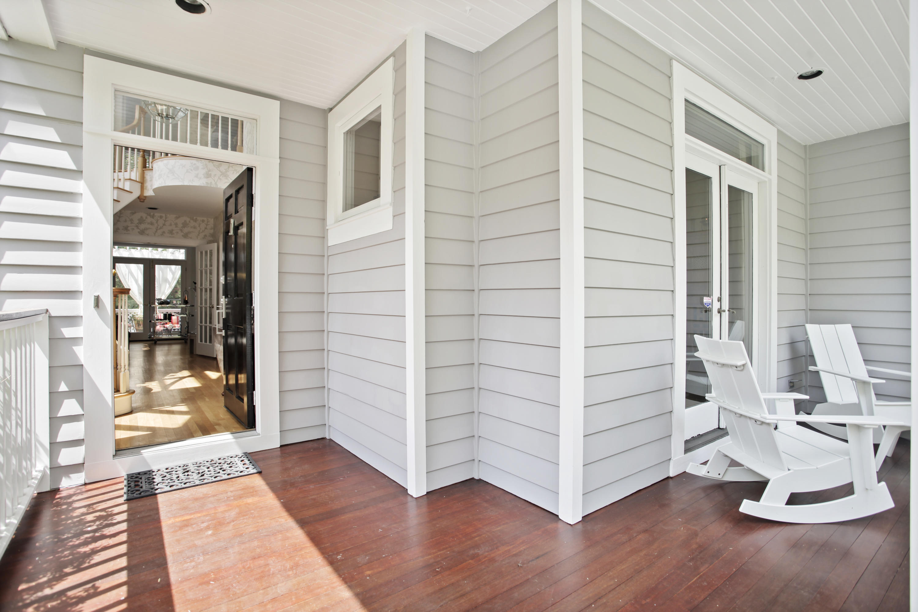 47 Harding Road Old Greenwich, CT 06870 - Photo 4 of 26 47 Harding Rd Greenwich CT-print-004-008