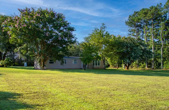 $192,999 | 1214 Hawks Nest Lane, Moneta, VA 24121