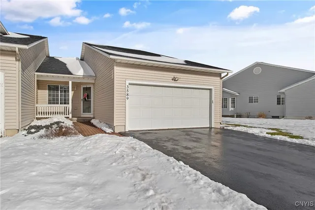 $289,900 | 3589 Redhead Terrace, Clay, NY 13090