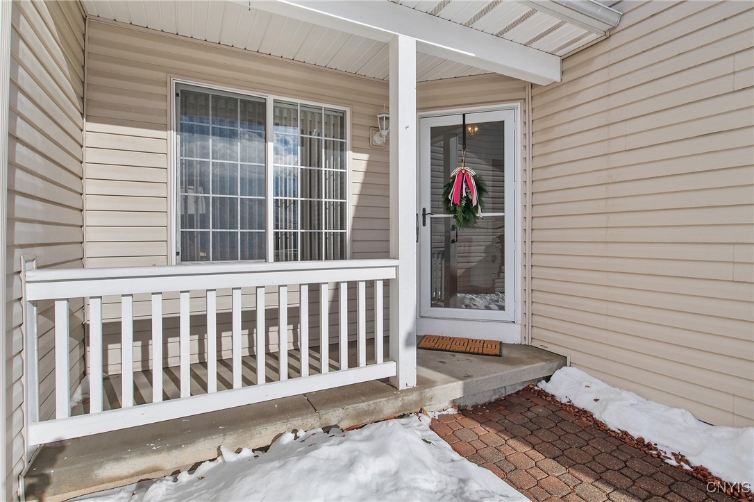 3589 Redhead Terrace Clay, NY 13090 - Photo 4 of 33