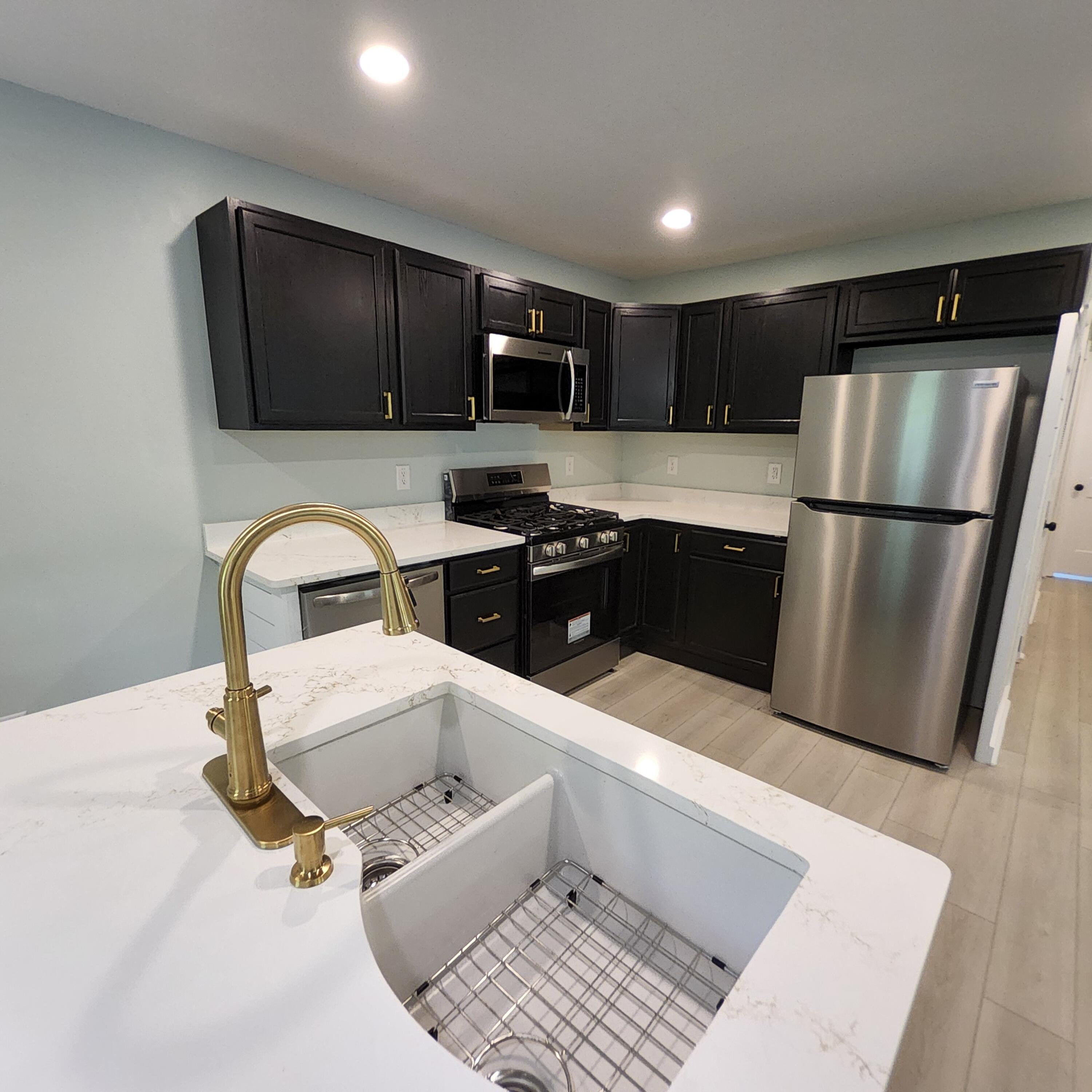 202 East Huggins Street Manning, SC 29102 - Photo 5 of 21