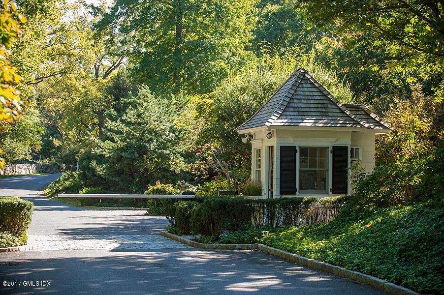 28 Windrose Way Greenwich, CT 06830 - Photo 9 of 9 Mead Pt gatehouse