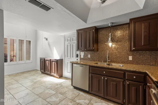 $510,000 | 5812 North 12th Street, Unit 31, Phoenix, AZ 85014