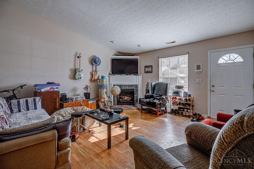 5453 Hester Road Oxford, OH 45056 - Photo 2 of 15 Gallery Image 2