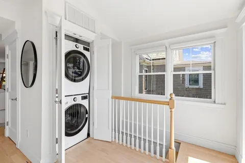 $1,399,900 | 9 Greene Street, Unit 2, Somerville, MA 02143