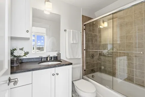$1,399,900 | 9 Greene Street, Unit 2, Somerville, MA 02143