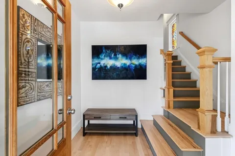 $1,399,900 | 9 Greene Street, Unit 2, Somerville, MA 02143