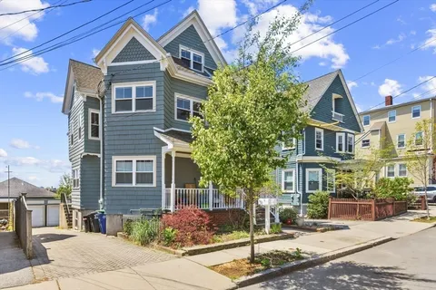 $1,399,900 | 9 Greene Street, Unit 2, Somerville, MA 02143