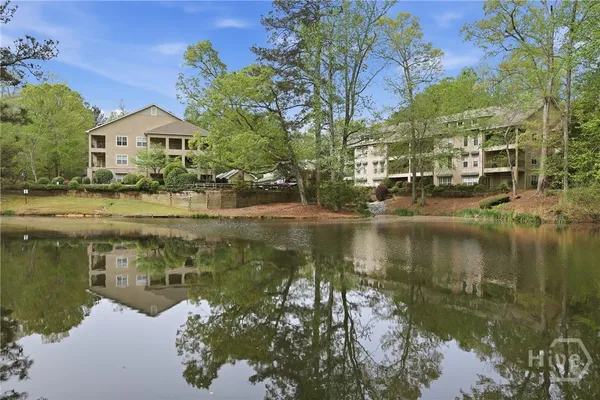 $350,000 | 125 Wood Lake Drive, Unit 305, Athens, GA 30606