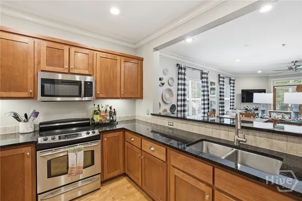 $350,000 | 125 Wood Lake Drive, Unit 305, Athens, GA 30606