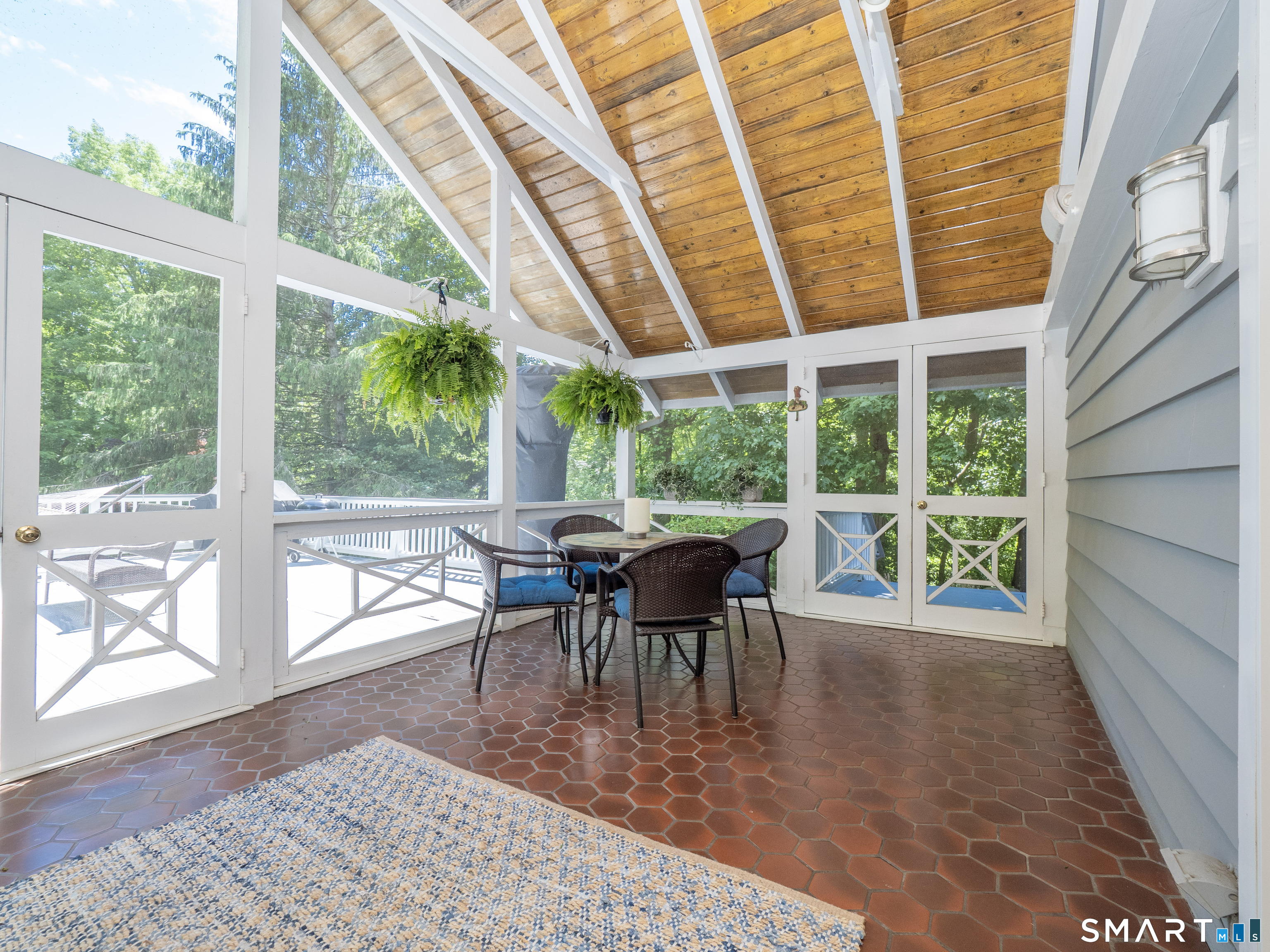 270 Old Grumman Hill Road Wilton, CT 06897 - Photo 10 of 40