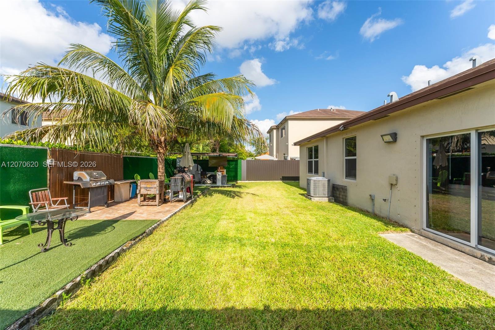 18984 Southwest 319th Street Homestead, FL 33030 - Photo 18 of 33 Gallery Image 18