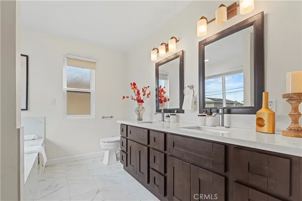 $2,080,000 | 8715 El Lago Avenue, Fountain Valley, CA 92708