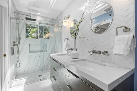 $2,815,000 | 35 Tulip Court, Burlingame, CA 94010