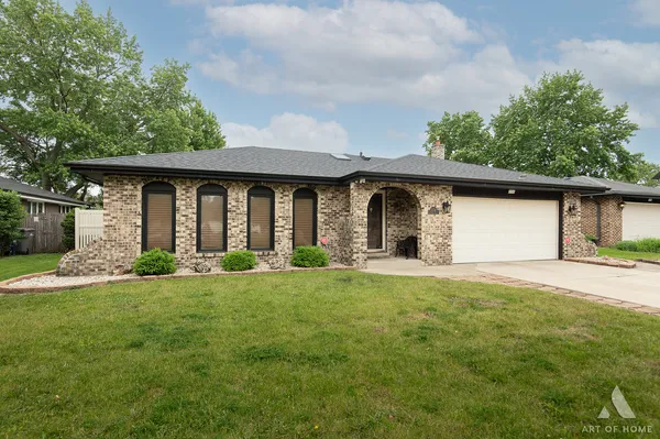 $475,000 | 7737 Cashew Drive, Orland Park, IL 60462