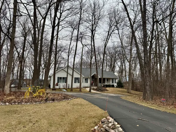 $699,000 | W2545 Blackberry Drive, Mount Calvary, WI 53057