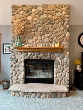 $699,000 | W2545 Blackberry Drive, Mount Calvary, WI 53057