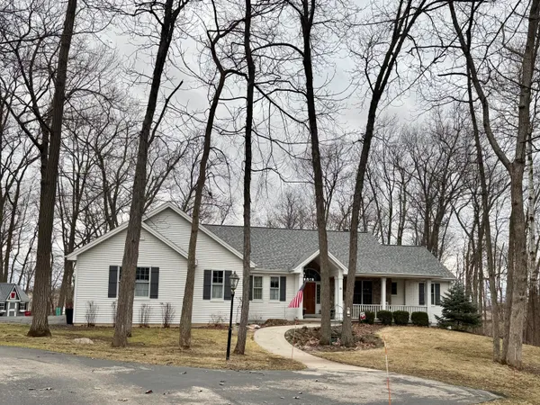 $699,000 | W2545 Blackberry Drive, Mount Calvary, WI 53057