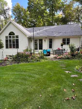 $699,000 | W2545 Blackberry Drive, Mount Calvary, WI 53057