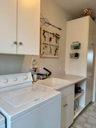 $699,000 | W2545 Blackberry Drive, Mount Calvary, WI 53057